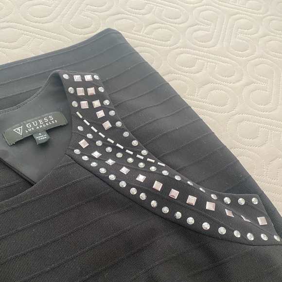 Guess classic black dress! - Picture 4 of 4
